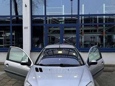 Occasion Peugeot 206 75 PK (55 kW) 2002 Grijs Hatchback