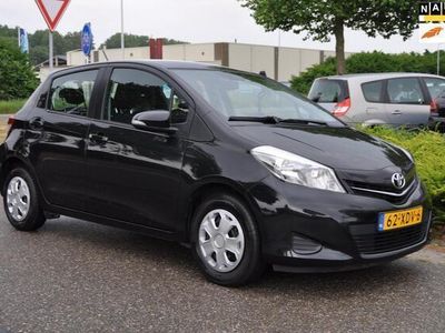 tweedehands Toyota Yaris 1.0i 12v VVT-i 5-DEURS ASPIRATION/CLIMATRONIC AUTO