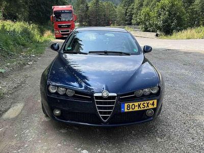 Alfa Romeo 159
