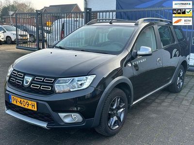 Zwart Occasion 2017 Dacia Logan MCV Stepway MPV | € 9.988 (Eerlijke prijs)