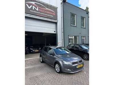 Grijs Gebruikt 2012 VW Polo Style Hatchback | € 4.950 (Goede deal)
