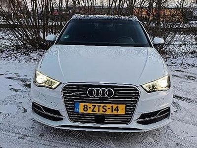Occasion 2015 Audi e-tron SUV | € 10.450 (Eerlijke prijs)