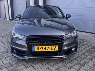 Grijs Occasion 2011 Audi A1 S-Line Hatchback | € 9.000 (Eerlijke prijs)
