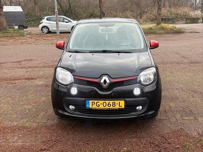 Zwart Gebruikt 2017 Renault Twingo Collection Hatchback | € 7.300 (Goede deal)