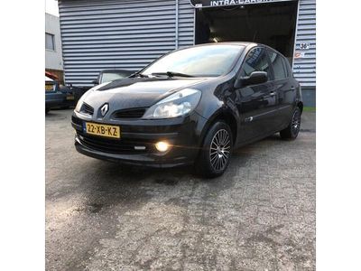 Renault Clio II