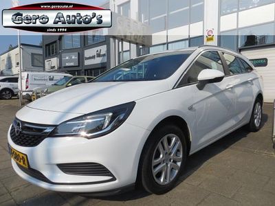 Wit Gebruikt 2018 Opel Astra Business Stationwagen | € 6.900 (Eerlijke prijs)