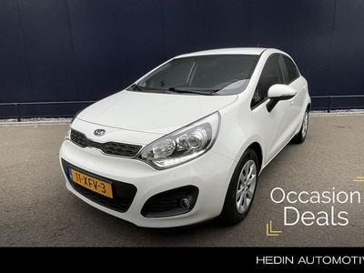 Wit Gebruikt 2012 Kia Rio Hatchback | € 9.795 (Eerlijke prijs)