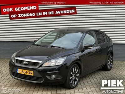 Zwart, metallic lak Gebruikt 2009 Ford Focus Sport Hatchback | € 3.999 (Iets duurder)