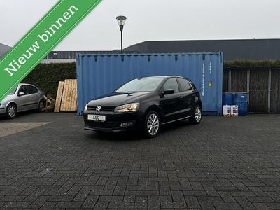 Zwart Occasion 2011 VW Polo Hatchback | € 6.900 (Iets duurder)