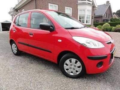 Rood Gebruikt 2010 Hyundai i10 Active Hatchback | € 3.245 (Eerlijke prijs)