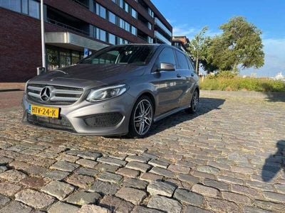 Mercedes B180