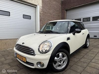 Wit Occasion 2009 Mini ONE Business Hatchback | € 2.495 (Goede deal)