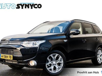 Zwart Occasion 2014 Mitsubishi Outlander P-HEV Edition SUV | € 8.900 (Eerlijke prijs)