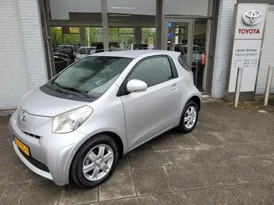 Toyota iQ