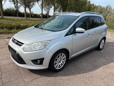 Gebruikt 2012 Ford Grand C-Max MPV | € 2.475
