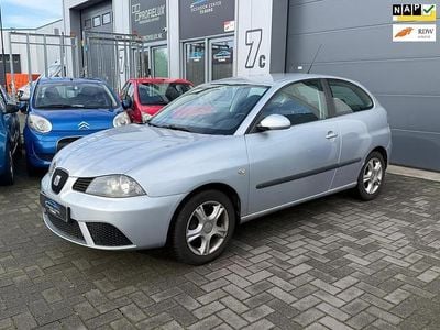 Grijs (metallic) Occasion 2007 Seat Ibiza Hatchback | € 1.995 (Eerlijke prijs)