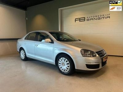 Occasion VW Jetta Comfortline 116 PK (85 kW) 2006 Grijs (metallic) Sedan