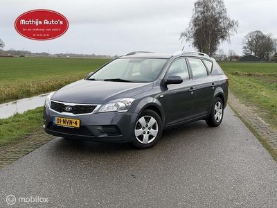 Grijs Gebruikt 2010 Kia Ceed Hatchback | € 3.450 (Eerlijke prijs)