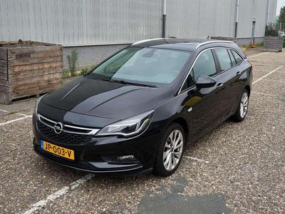 Zwart Gebruikt 2016 Opel Astra Edition Stationwagen | € 6.750 (Eerlijke prijs)