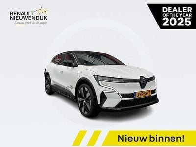 Nieuw Renault Megane E-Tech Komfort 160 kW (218 PK) 2026 Wit Hatchback