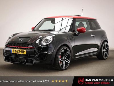 Groen Occasion 2020 Mini John Cooper Works Chili Hatchback | € 30.695 (Iets duurder)