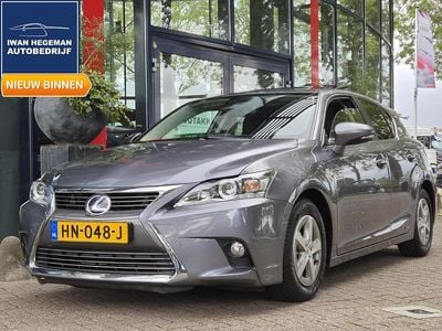 Lexus CT200h