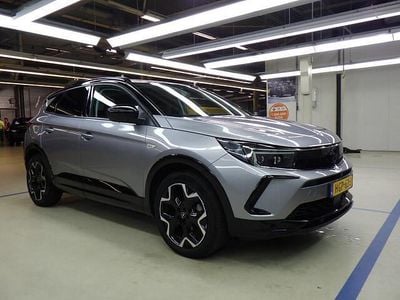 Wit (metallic) Gebruikt 2025 Opel Grandland X Ultimate SUV | € 30.950 (Super prijs)