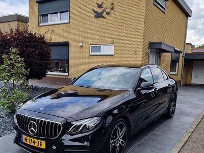Mercedes E200
