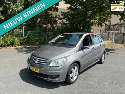 Mercedes B200