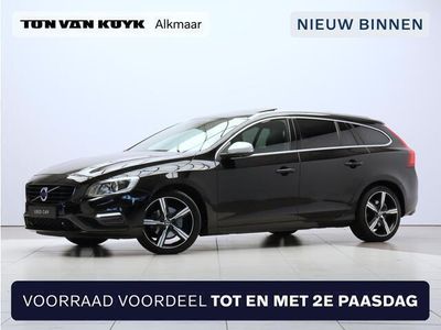 tweedehands Volvo V60 2.0 T4 Business Sport / Standkachel / Schuif- kanteldak / Keyless / Afn. Trekhaak / Keyless / On call