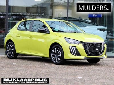 Geel Nieuw 2025 Peugeot 208 Style Hatchback | € 24.399 (Super prijs)
