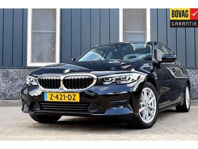 BMW 330e