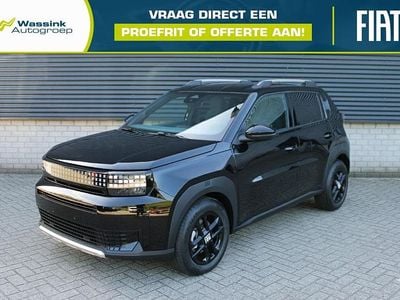 Zwart Nieuw 2025 Fiat Grande Panda Hatchback | € 24.740 (Goede deal)