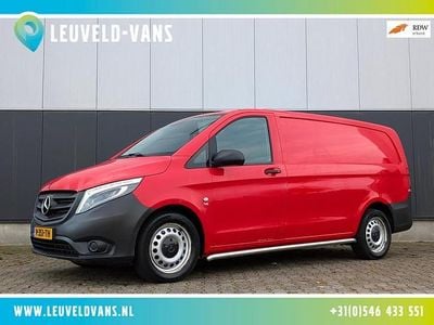 Rood Gebruikt 2019 Mercedes Vito Van | € 18.950 (Super prijs)