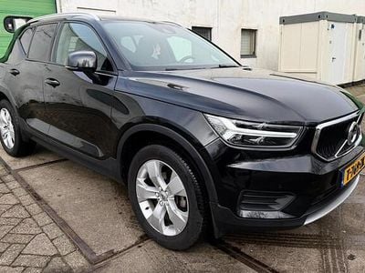 Zwart Occasion 2020 Volvo XC40 Momentum SUV | € 27.450 (Goede deal)