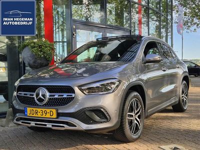 Grijs Occasion 2023 Mercedes GLA250 SUV | € 38.890 (Goede deal)
