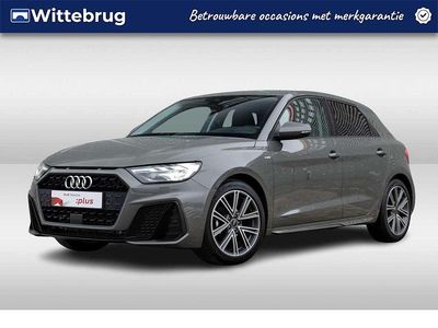 Grijs Occasion 2025 Audi A1 Sportback S-Line Hatchback | € 32.450 (Iets duurder)