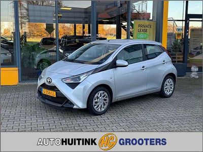 Occasion Toyota Aygo X-play 72 PK (52 kW) 2019 Grijs Hatchback