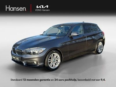 Grijs (metallic) Gebruikt 2017 BMW 118 Sport Line Hatchback | € 16.945 (Super prijs)