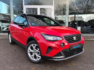 Rood Gebruikt 2023 Seat Arona Business SUV | € 23.945 (Eerlijke prijs)
