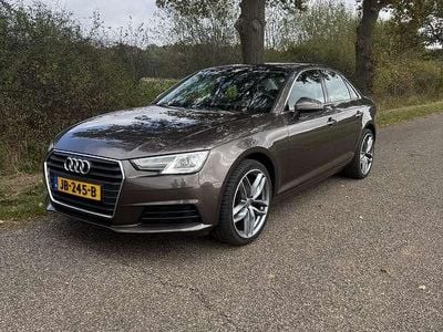 Bruin Occasion 2016 Audi A4 Proline Sedan | € 14.750 (Iets duurder)