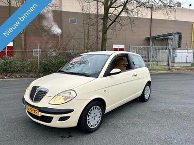 tweedehands Lancia Ypsilon 1.4-16V Argento DFN