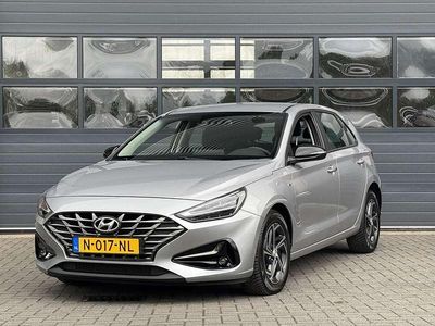 Grijs Gebruikt 2021 Hyundai i30 Comfort Hatchback | € 15.999 (Eerlijke prijs)