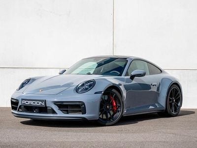 Porsche 911 Carrera 4 GTS