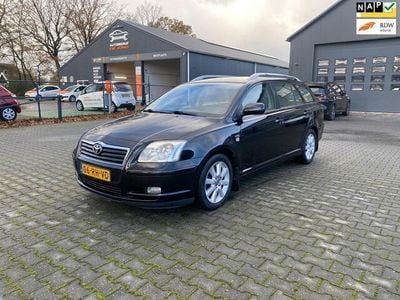 Occasion Toyota Avensis Executive 116 PK (85 kW) 2005 Zwart Stationwagen