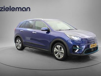 Blauw Occasion 2021 Kia e-Niro SUV | € 17.845 (Goede deal)