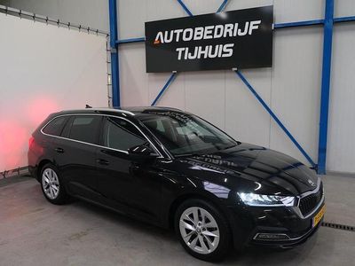 Zwart Occasion 2022 Skoda Octavia Business Line Stationwagen | € 17.450 (Eerlijke prijs)