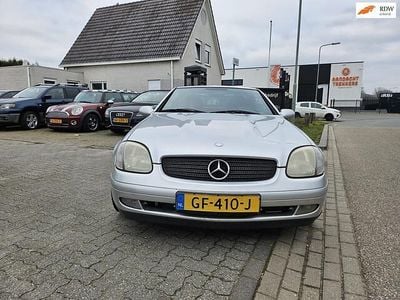 Grijs Gebruikt 1997 Mercedes SLK230 Cabriolet | € 1.750 (Goede deal)