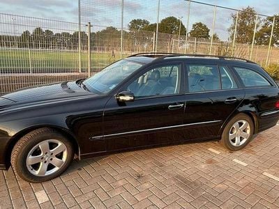Mercedes E320