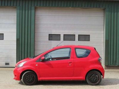 Occasion Toyota Aygo Comfort 68 PK (50 kW) 2012 Rood Hatchback
